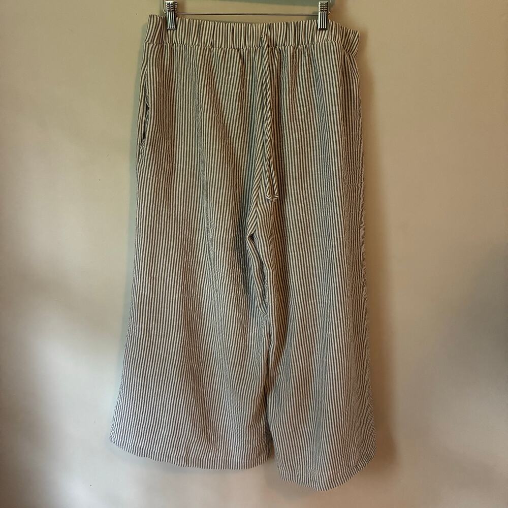 Like Love Pants Womens 1X Blue Striped Wide Leg Pull On Cropped Pockets Boho